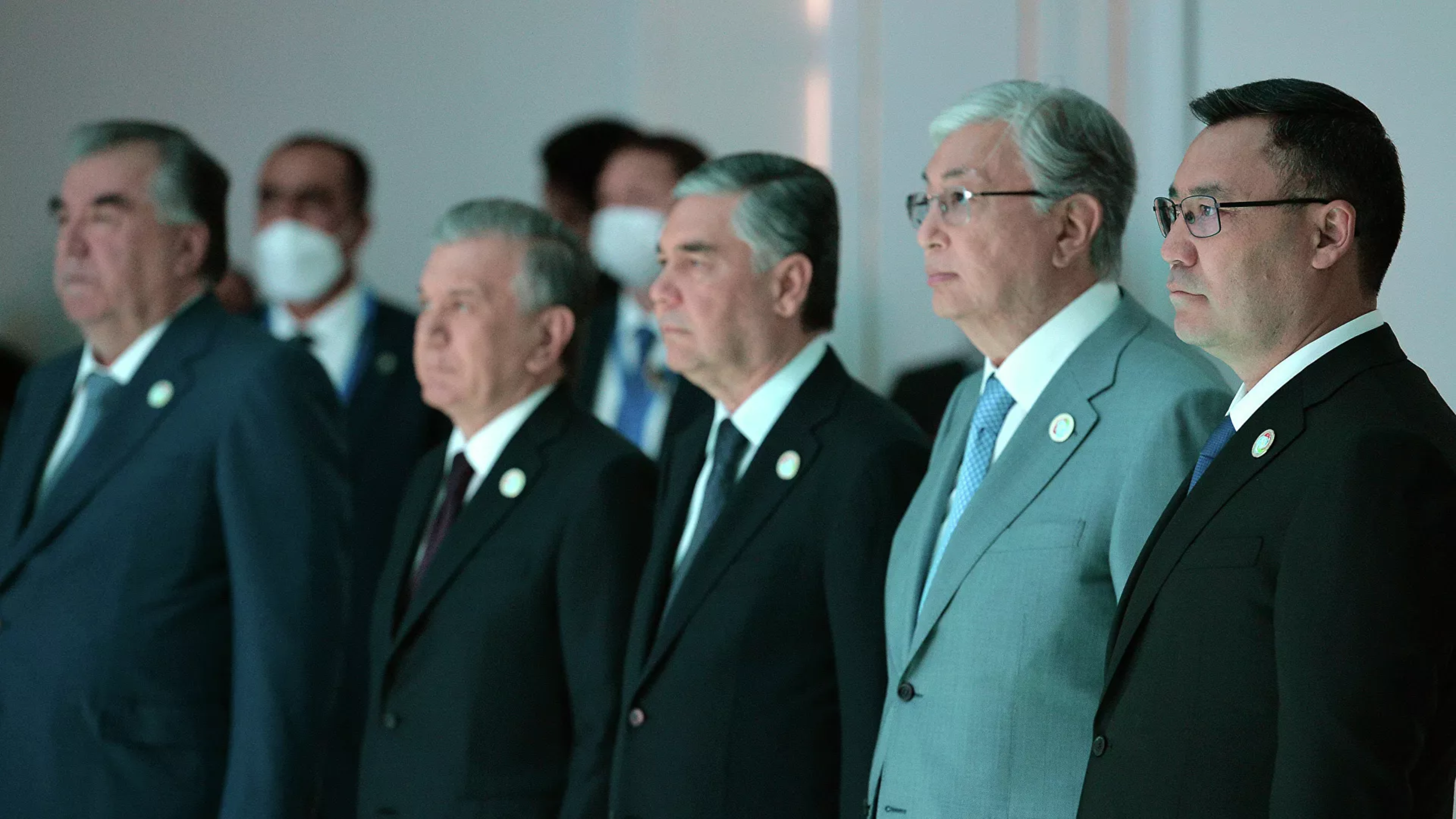 Глава саммита. Консультативная встреча глав государств центральной Азии. Жапаров и Рахмон. Токаев и Рахмон.